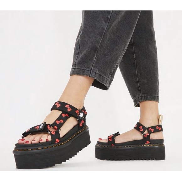 Dr Martens X Hello Kitty Womens Vegan 